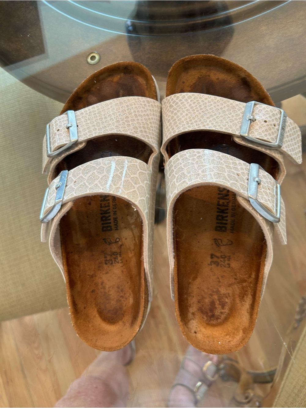 Birkenstock Arizona Two-Strap Sandals in Light Beige Croc-Embossed - Picture 2 of 9